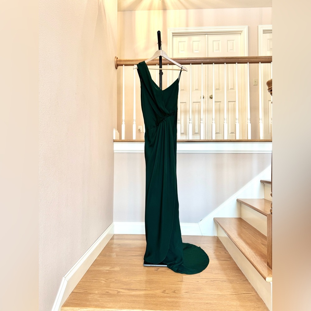SAMPLE | Haute Hippie | Rosin Grecian One Shoulder Gown | Silk Green | Small - Picture 7 of 9